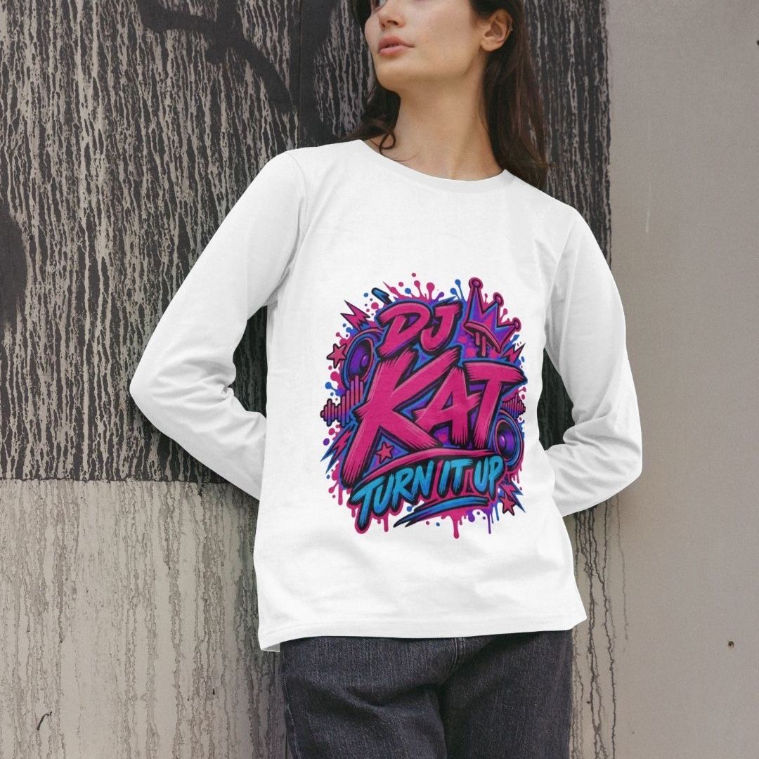 DJ Kat – Turn It Up Graphic T-shirt